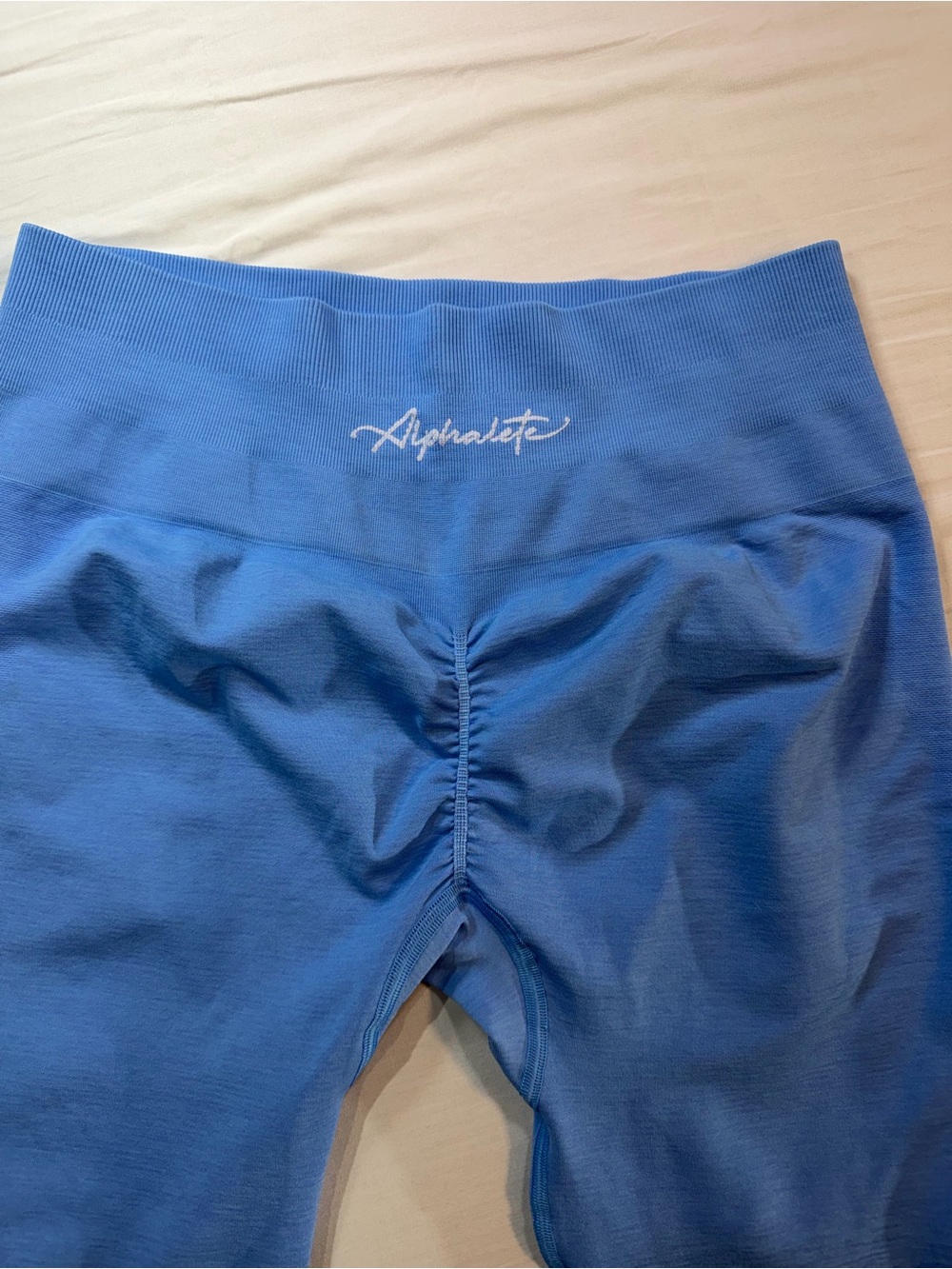 Alphalete Blue Scrunch-Back Leggings